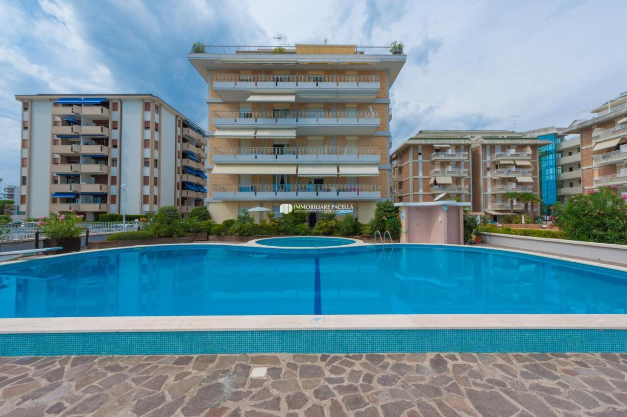 Residence Solmare Immobiliare Pacella ليدو دي يسولو المظهر الخارجي الصورة