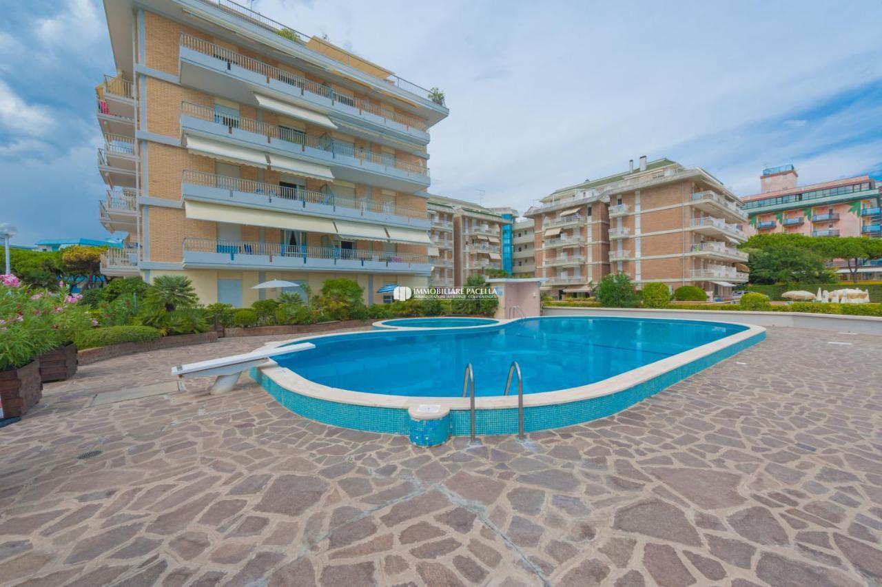 Residence Solmare Immobiliare Pacella ليدو دي يسولو المظهر الخارجي الصورة
